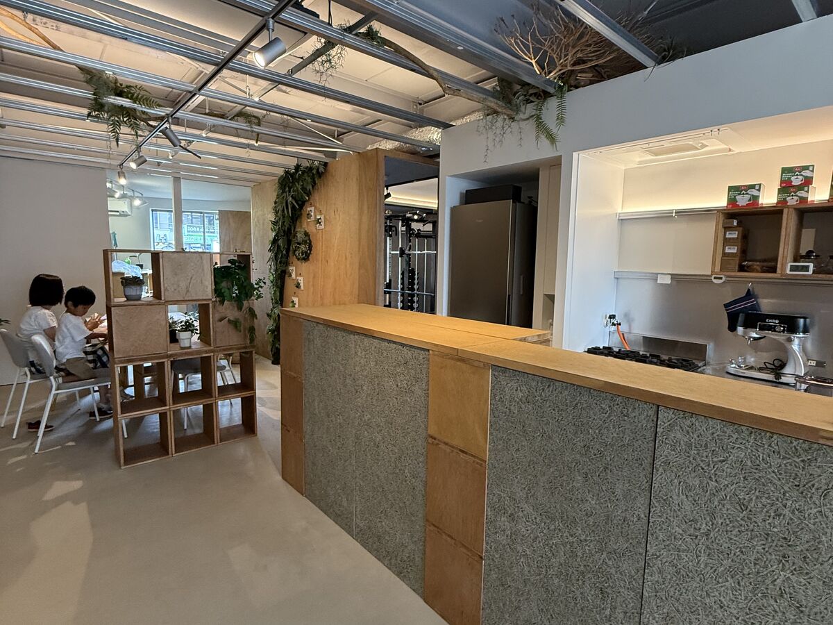 店内の様子7