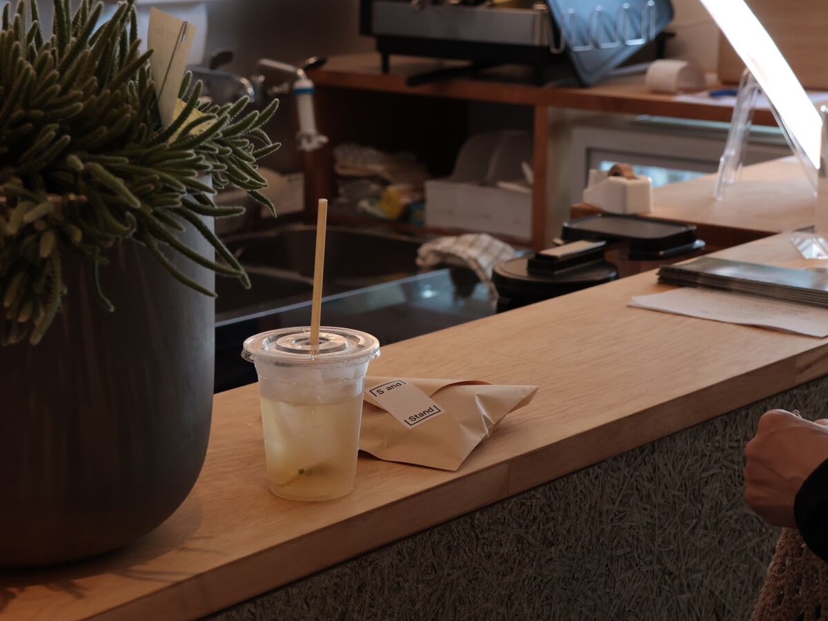 店内の様子9